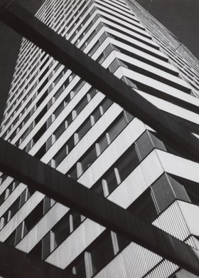 Skyscraper in the Eastern Wall