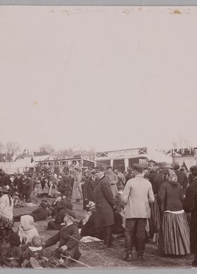 Zabawy ludowe na Polu Mokotowskim