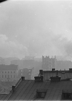 Panorama płonącego Śródmieścia