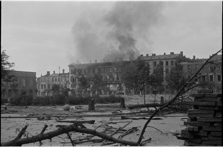 Pożar kamienicy przy ulicy Kredytowej 16