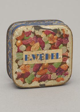 Pudełko po cukierkach firmy Wedel