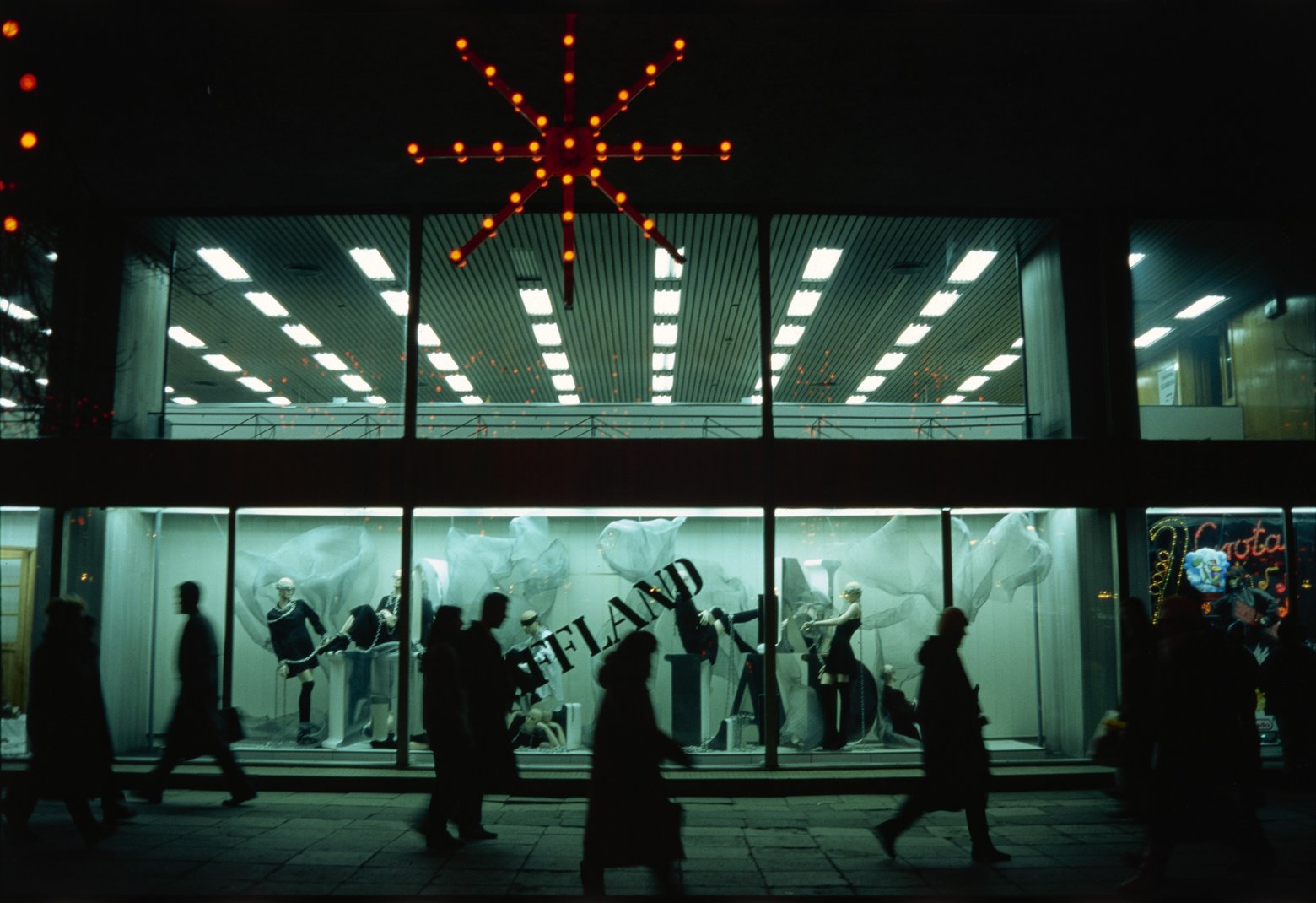 Ulica Marszałkowska 104/122. Domy Towarowe Centrum.