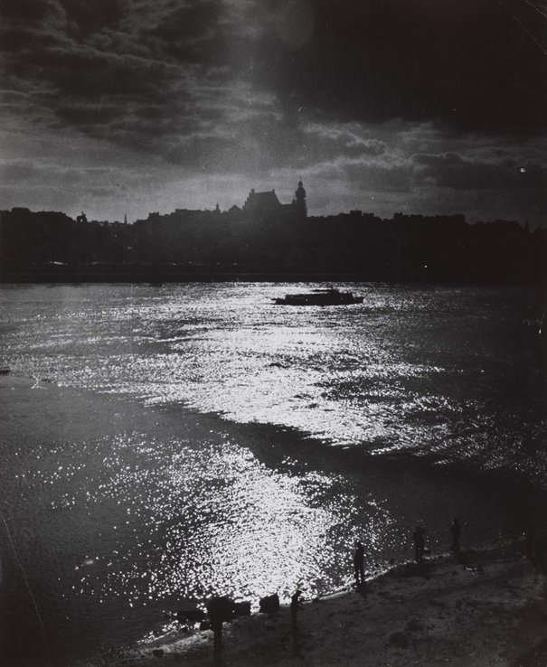 Edward Hartwig, Widok na rzekę i Stare Miasto z praskiego brzegu Wisły, przed 1971