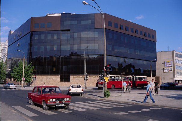 Edward Hartwig, Mennica Polska przy ulicy Żelaznej 56, 1994