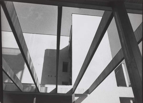 Edward Hartwig, Ściana Wschodnia, elementy architektoniczne w Pasażu Śródmiejskim, przed 1974