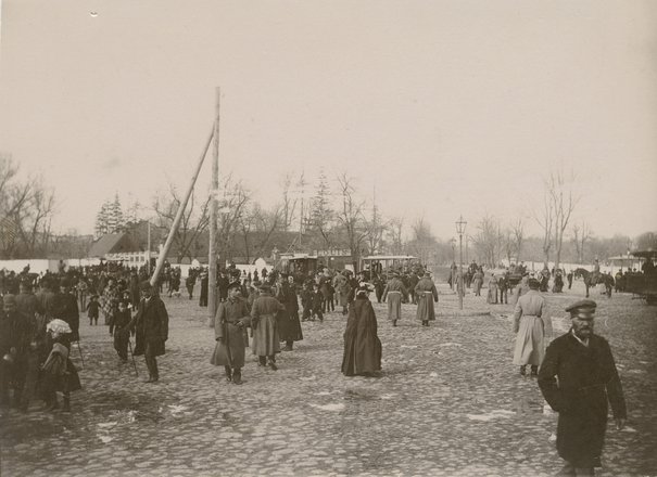 Plac Mokotowski Brandel, Konrad kwiecień 1892