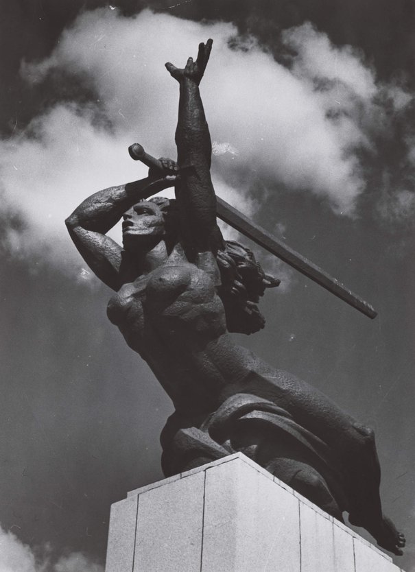 Edward Hartwig, Monument to the Heroes of Warsaw (Warsaw Nike), 1964 - 1970