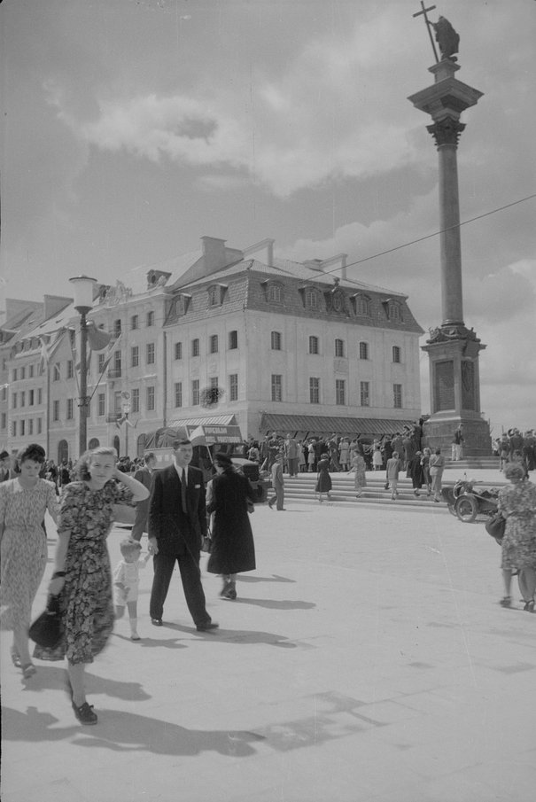 Plac Zamkowy Jabrzemski, Leonard 1949