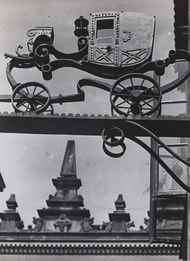 Edward Hartwig, Ulica Piwna 46, szyld pracowni metaloplastycznej, przed 1974